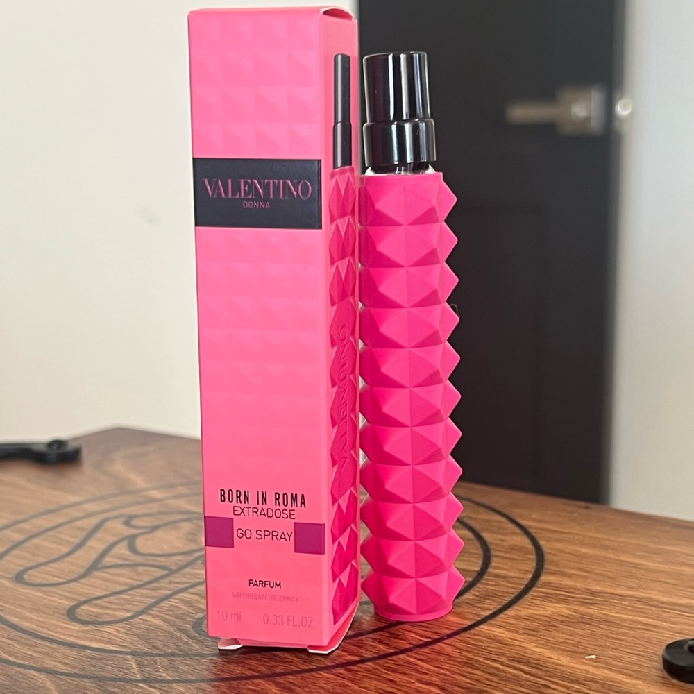 Valentino- Born in Roma parfum